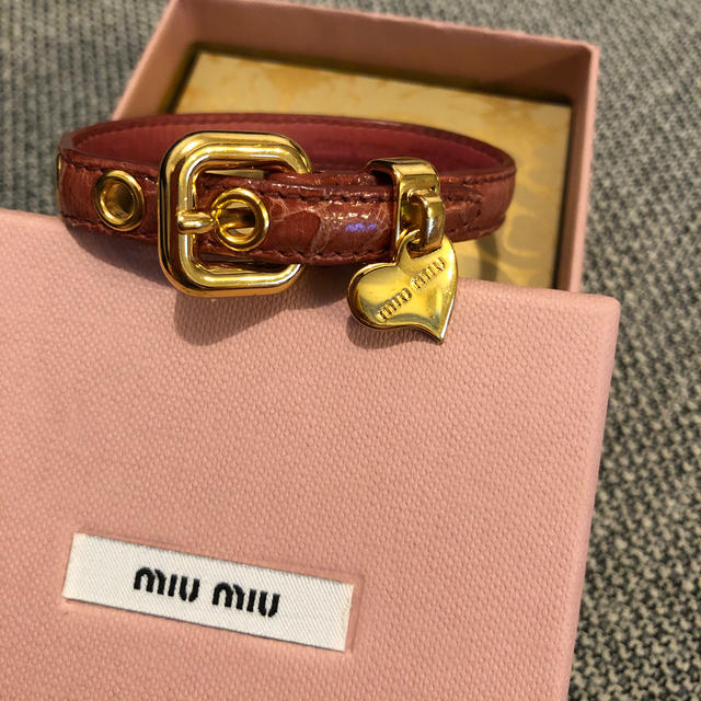 miumiu(ミュウミュウ)の【GWセール】 miumiu ブレスレット レディースのアクセサリー(ブレスレット/バングル)の商品写真