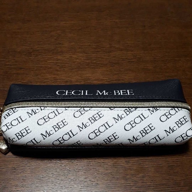 CECIL McBEE(セシルマクビー)の専用！ペンケース インテリア/住まい/日用品の文房具(ペンケース/筆箱)の商品写真