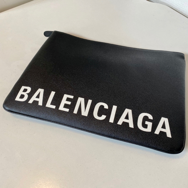 新品】BALENCIAGA バレンシアガ クラッチバッグ 黒（ファスナー金