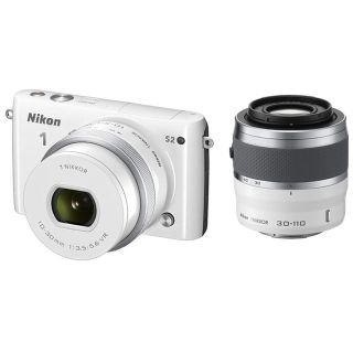 ニコン(Nikon)のNikon1 S2 ダブルズームキット ホワイト(ミラーレス一眼)