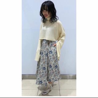 ルシェルブルー(LE CIEL BLEU)のFloral Jacquard A-Line Skirt     (ひざ丈スカート)