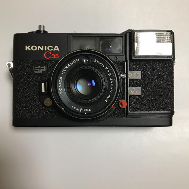 KONICA MINOLTA(コニカミノルタ)の人気‼️ 完全動作美品　KONICA C35 EF ピッカリコニカ スマホ/家電/カメラのカメラ(フィルムカメラ)の商品写真