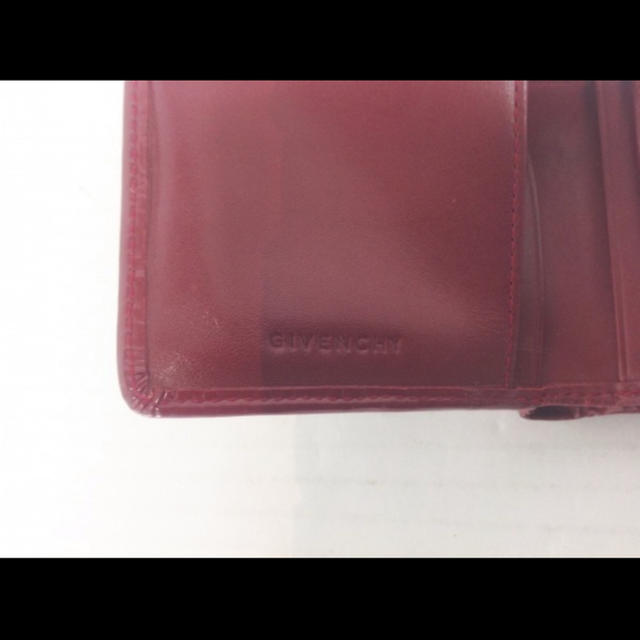 GIVENCHY(ジバンシィ)のGIVENCY ジバンシー　二つ折り財布 レディースのファッション小物(財布)の商品写真