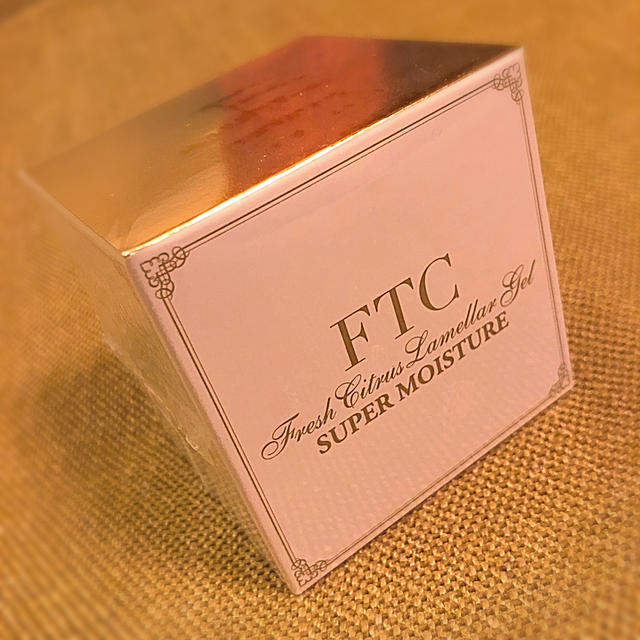 FTC(エフティーシー)の【新品】FTCラメラゲル スーパーモイスチャーFC50g＊＊値下げ致しました コスメ/美容のスキンケア/基礎化粧品(オールインワン化粧品)の商品写真