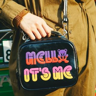 ヒステリックグラマー(HYSTERIC GLAMOUR)の今期完売　ラバーハンドルクロスボディーバッグ　ヒステリックグラマー　ベア　(ショルダーバッグ)