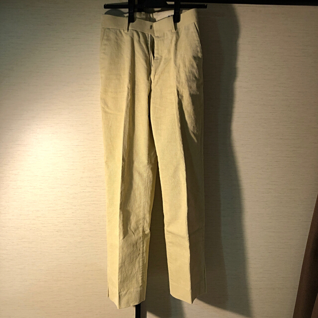 1LDK SELECT(ワンエルディーケーセレクト)の19SS AURALEE HEMP CORDUROY SLIT SLACKS レディースのパンツ(カジュアルパンツ)の商品写真