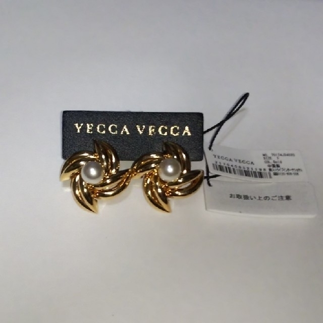 YECCA VECCA(イェッカヴェッカ)のピアス  YECCA VECCA パール×モチーフピアス レディースのアクセサリー(ピアス)の商品写真