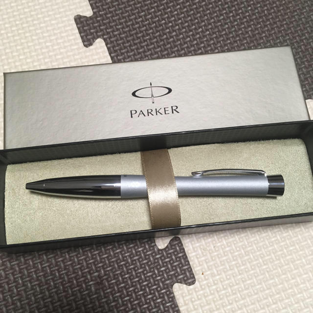 Parker(パーカー)のPARKER ボールペン インテリア/住まい/日用品の文房具(ペン/マーカー)の商品写真