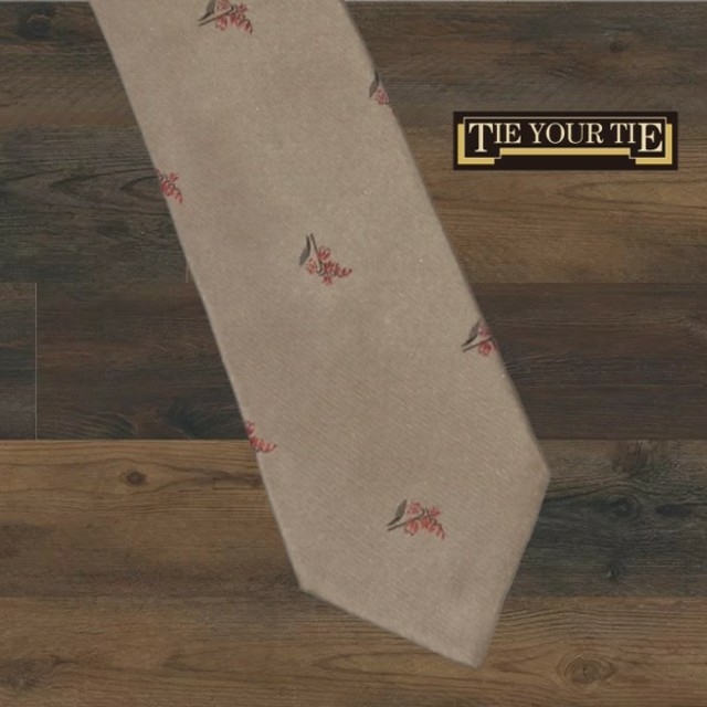 TIE YOUR TIE(タイユアタイ)の【たくや様専用】Tie Your Tie タイユアタイ ネクタイ 花柄 ベージュ メンズのファッション小物(ネクタイ)の商品写真