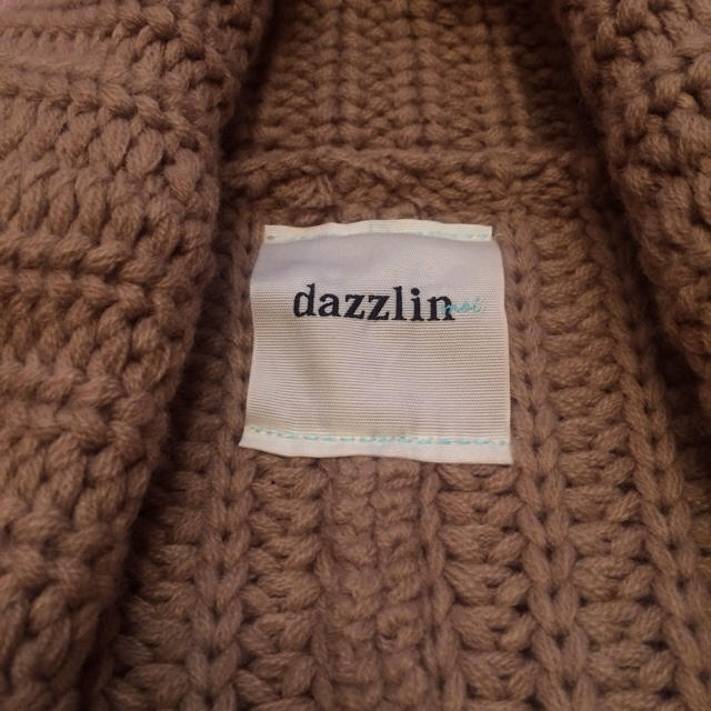 dazzlin(ダズリン)のdazzlinmoiファー付ニットガウン レディースのトップス(カーディガン)の商品写真