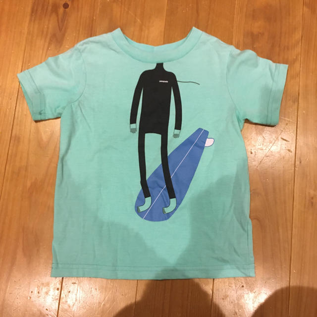 patagonia(パタゴニア)のpatagonia パタゴニア　サーファー　Tシャツ　3T キッズ/ベビー/マタニティのキッズ服男の子用(90cm~)(Tシャツ/カットソー)の商品写真