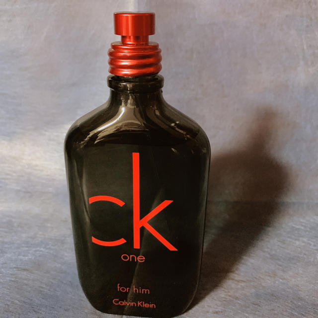 Calvin Klein(カルバンクライン)の【廃盤】CKoneRED 100ml【新品未使用】 コスメ/美容の香水(香水(男性用))の商品写真