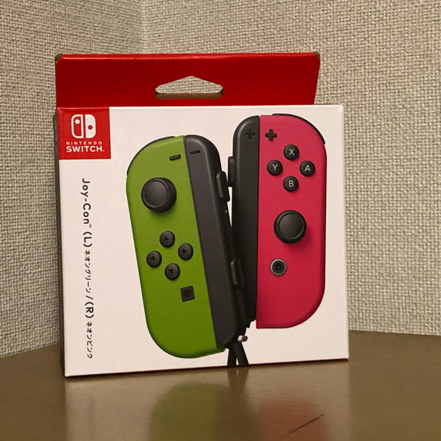 Joy-Con(L) ネオングリーン/(R) ネオンピンク