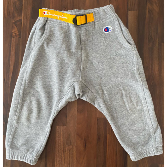 Champion(チャンピオン)のChampion ボトムス　90 キッズ/ベビー/マタニティのキッズ服男の子用(90cm~)(パンツ/スパッツ)の商品写真