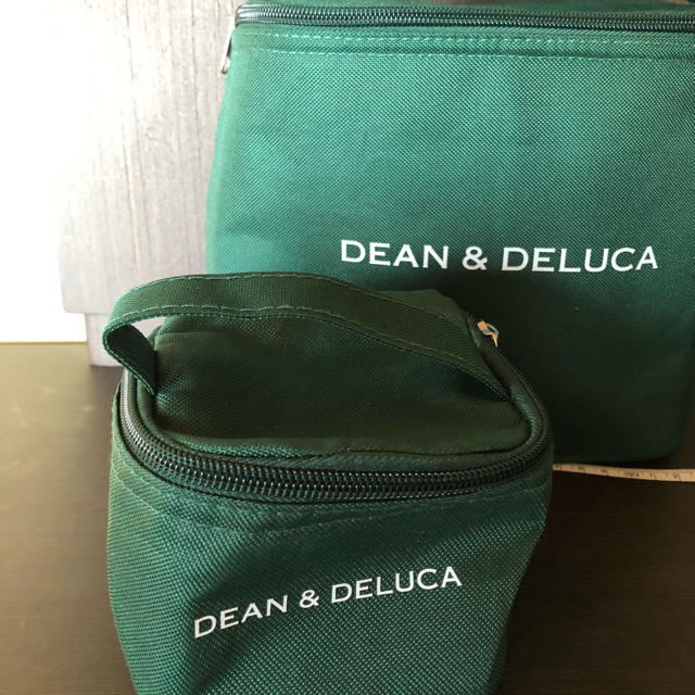 DEAN & DELUCA(ディーンアンドデルーカ)のDEAN &DELUCA保冷バック インテリア/住まい/日用品のキッチン/食器(弁当用品)の商品写真