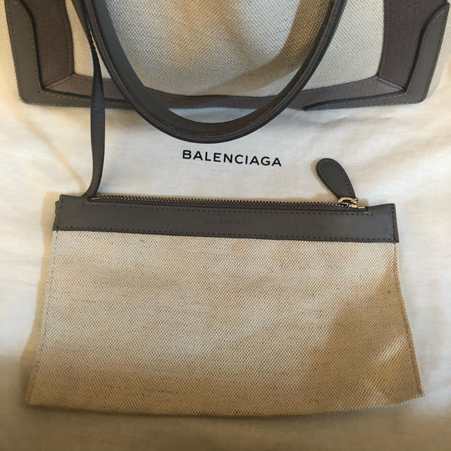 BALENCIAGA BAG(バレンシアガバッグ)のバレンシアガ トート グレー レディースのバッグ(トートバッグ)の商品写真