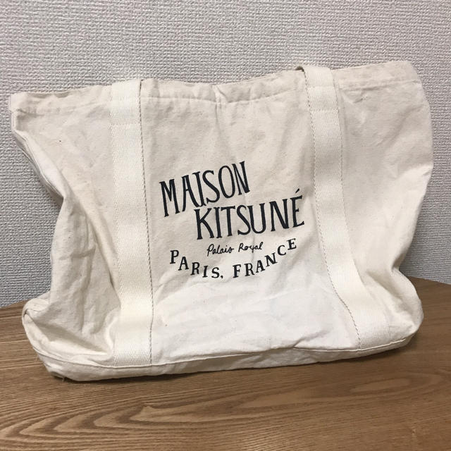 MAISON KITSUNE'(メゾンキツネ)のメゾンキツネ Maison Kitsune キャンバストートバッグ レディースのバッグ(トートバッグ)の商品写真