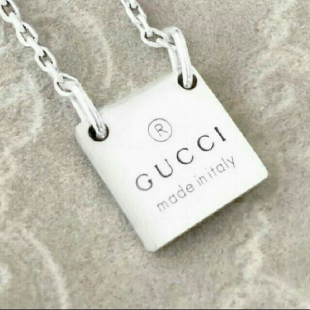 Gucci - GUCCI スクエアタグ ネックレスの通販 by カピバラさん's shop｜グッチならラクマ