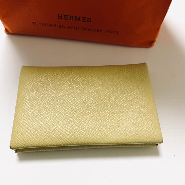 Hermes(エルメス)のエルメス カルヴィ カードケース 名刺ケース レディースのファッション小物(名刺入れ/定期入れ)の商品写真