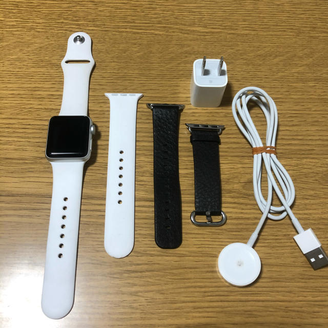 Apple Watch(アップルウォッチ)のApple watch 2 38mm 完動品 メンズの時計(腕時計(デジタル))の商品写真