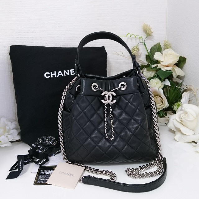 CHANEL シャネル 巾着型 ショルダーバッグ