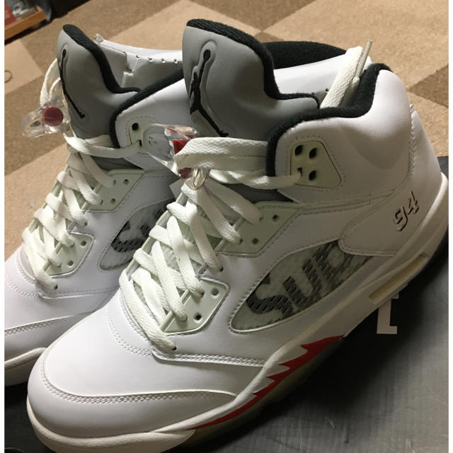 supreme × NIKE AIR JORDAN5 白　29cm