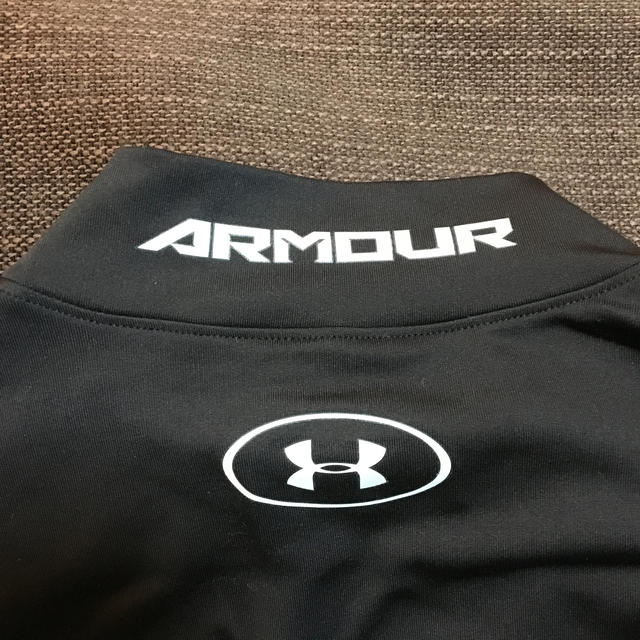 UNDER ARMOUR(アンダーアーマー)のアンダーアーマー コンプレッションインナー 黒 スポーツ/アウトドアのトレーニング/エクササイズ(トレーニング用品)の商品写真