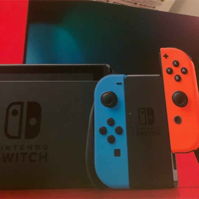 任天堂 新型 switch ネオン