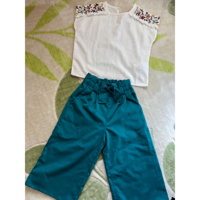 RAG MART(ラグマート)のトップスパンツセット110 キッズ/ベビー/マタニティのキッズ服女の子用(90cm~)(パンツ/スパッツ)の商品写真