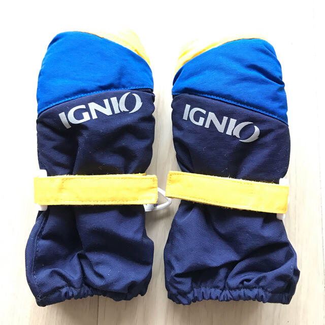売り切れ必至！ 人気の イグニオ キッズ スキー スノーボード IGNIO グローブ 手袋