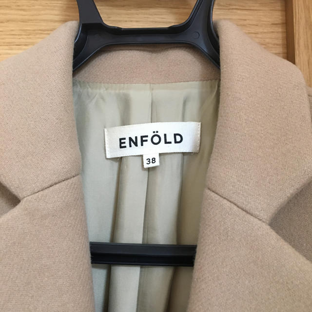 ENFOLD(エンフォルド)のENFOLD チェスターコート　38 ベージュ レディースのジャケット/アウター(ロングコート)の商品写真