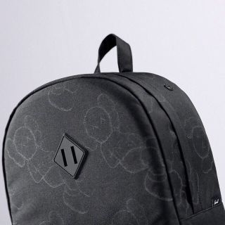 ハーシェル(HERSCHEL)のHerschel supply x kaws バックパックおまけ付(非売品)(バッグパック/リュック)