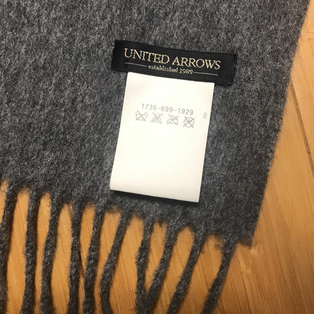 UNITED ARROWS(ユナイテッドアローズ)のユナイテッドアローズ マフラー カシミヤ 毛皮 レディースのファッション小物(マフラー/ショール)の商品写真