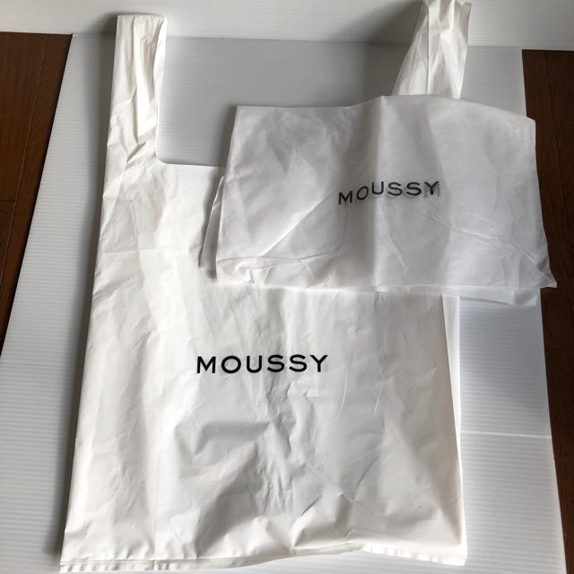 moussy(マウジー)のマウジー　ショッパー　内袋セット レディースのバッグ(ショップ袋)の商品写真
