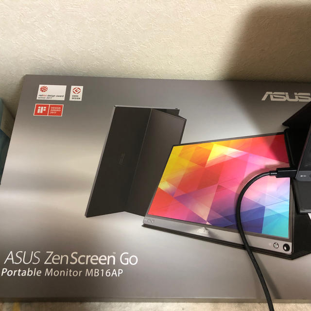 ASUS(エイスース)の中古　ASUS ZenScreen Go MB16AP スマホ/家電/カメラのPC/タブレット(ディスプレイ)の商品写真