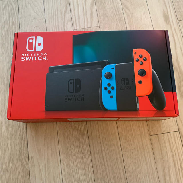 Nintendo Switch(ニンテンドースイッチ)のswitch ネオン　新品未使用品　nintendo 5%オフクーポン エンタメ/ホビーのゲームソフト/ゲーム機本体(家庭用ゲーム機本体)の商品写真