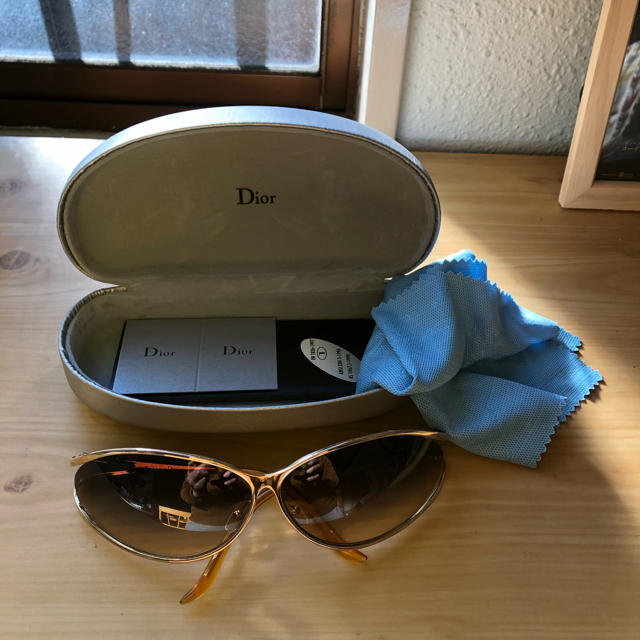 Dior(ディオール)のＤiorのサングラス　momoさん専用です。 メンズのファッション小物(サングラス/メガネ)の商品写真