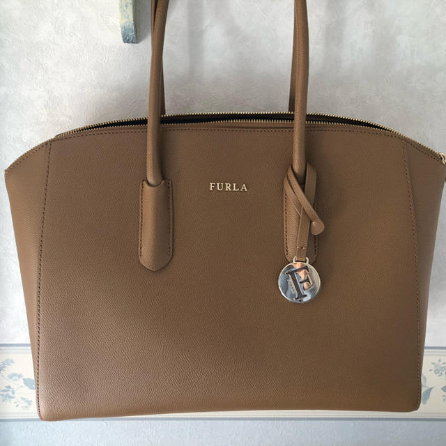 FURLA フルラ  トートバッグ