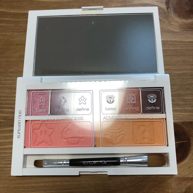 shu uemura(シュウウエムラ)のシュウウエムラ　アイ&チークパレット コスメ/美容のキット/セット(コフレ/メイクアップセット)の商品写真