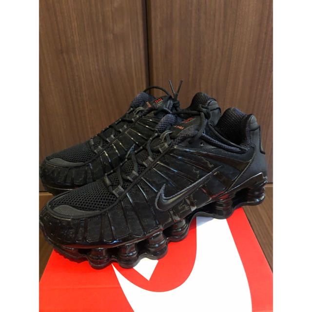 NIKE(ナイキ)の26.5 NIKE SHOX TL ショックス ブラック メンズの靴/シューズ(スニーカー)の商品写真