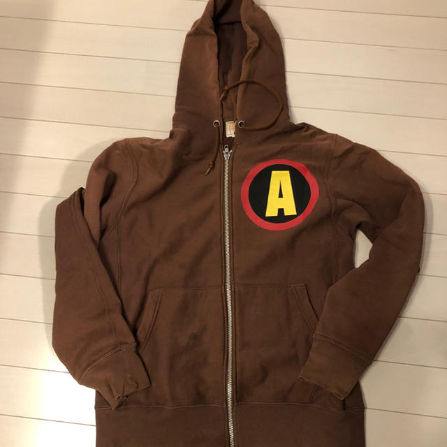 A BATHING APE(アベイシングエイプ)のアベイシングエイプ　パーカー　メンズSレディースM メンズのトップス(パーカー)の商品写真