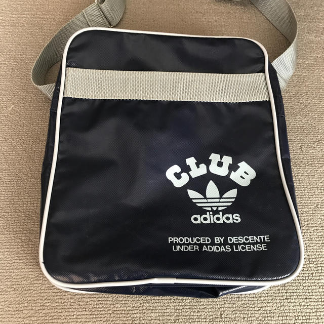 Club adidas ヴィンテージ 80S ショルダーバック