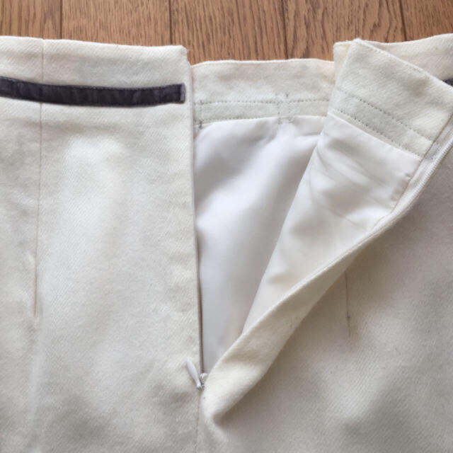 MISCH MASCH(ミッシュマッシュ)のｸﾘｰﾆﾝｸﾞ済 ﾐｯｼｭ 白ｽｶｰﾄ レディースのスカート(ミニスカート)の商品写真