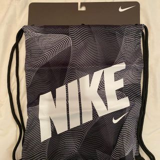 ナイキ(NIKE)のナイキ　バッグ　リュック(トレーニング用品)