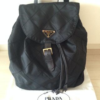 PRADA - プラダ♡キルティングリュック(>_<)♡の通販 by チロル's shop ...