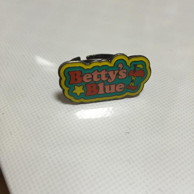 BETTY'S BLUE(ベティーズブルー)の指輪 レディースのアクセサリー(リング(指輪))の商品写真