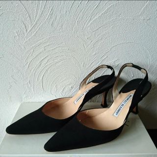 マノロブラニク(MANOLO BLAHNIK)のManolo Blahnik 黒　36.5 7cmヒール(ハイヒール/パンプス)