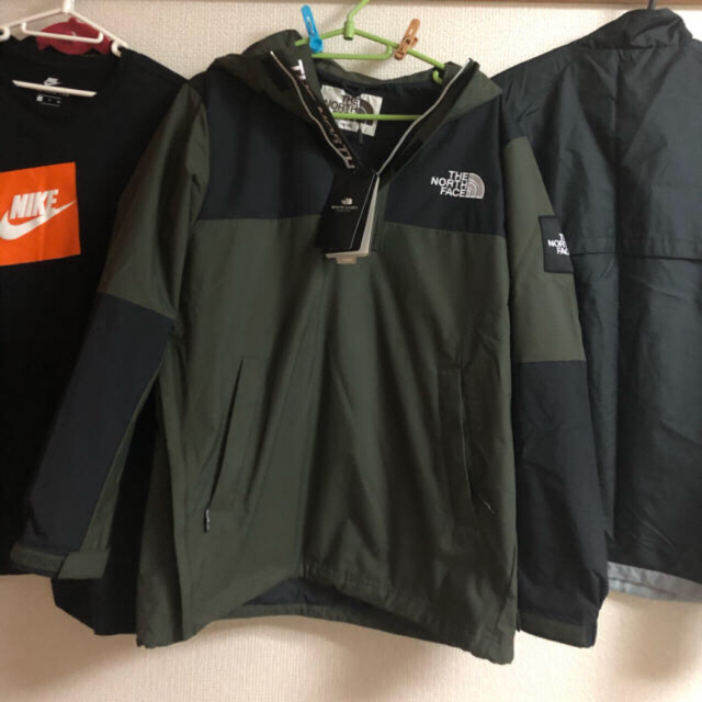 THE NORTH FACE(ザノースフェイス)のノースフェイス　マウンテンパーカー　サイズM 新品未使用 メンズのジャケット/アウター(マウンテンパーカー)の商品写真