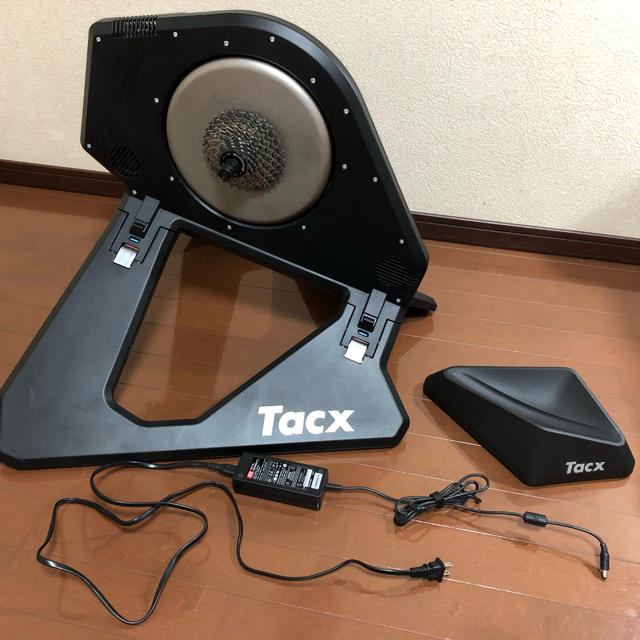 自転車tacx  neo smart