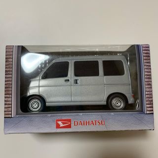 ダイハツ(ダイハツ)のダイハツ ハイゼット カーゴ HIJET CARGO プルバックカー シルバー(ミニカー)